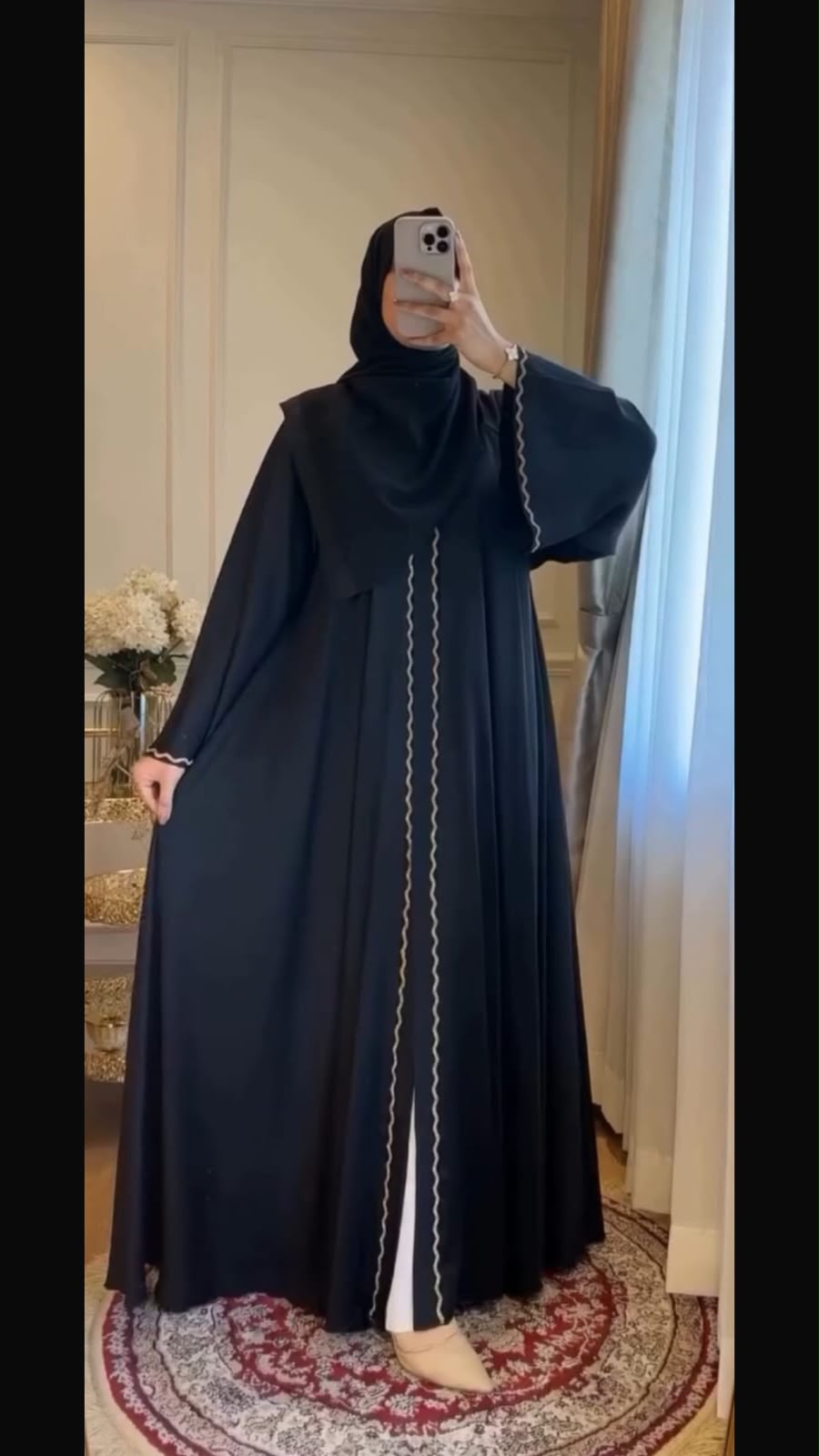 Nida Elegance Abaya